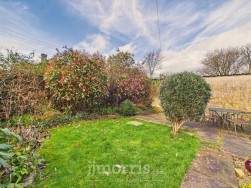 East Street, Newport, SA42