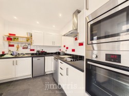 East Street, Newport, SA42