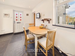 East Street, Newport, SA42