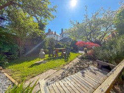 Greenland Meadows, Cardigan, SA43