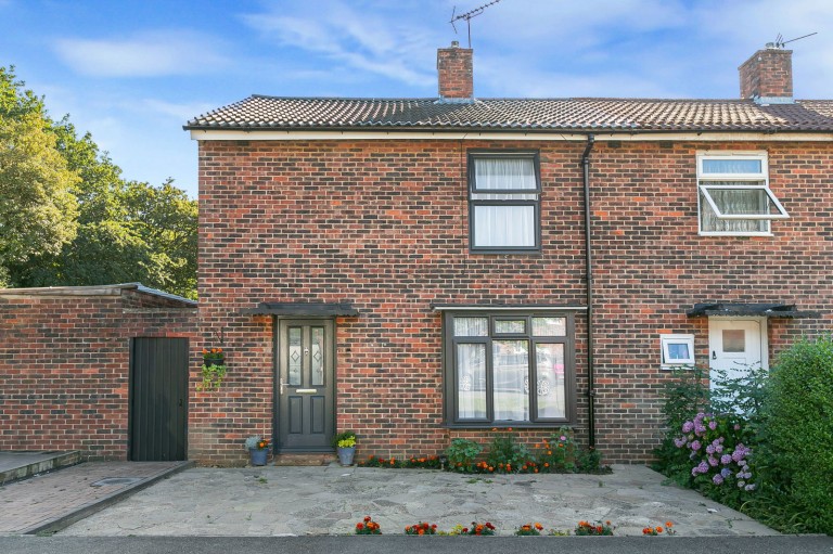 Weston Close, Coulsdon, CR5 1BX