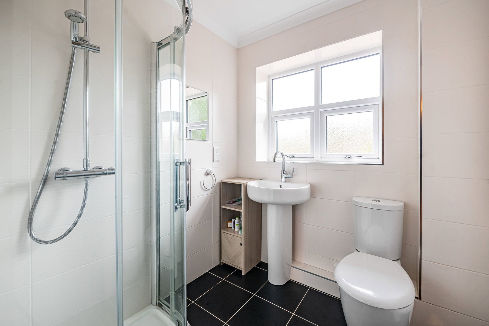 Floorplan for Tilgate Gardens, Coulsdon, CR5 1EX