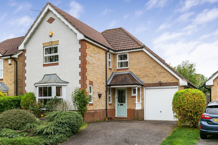 Stanley Close, Coulsdon, CR5 2LN