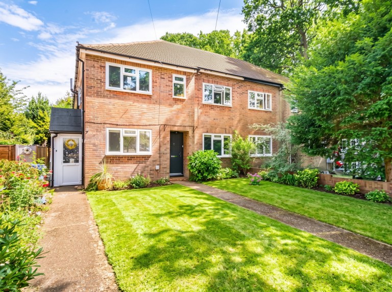 Tollers Lane, Coulsdon, CR5 1BJ