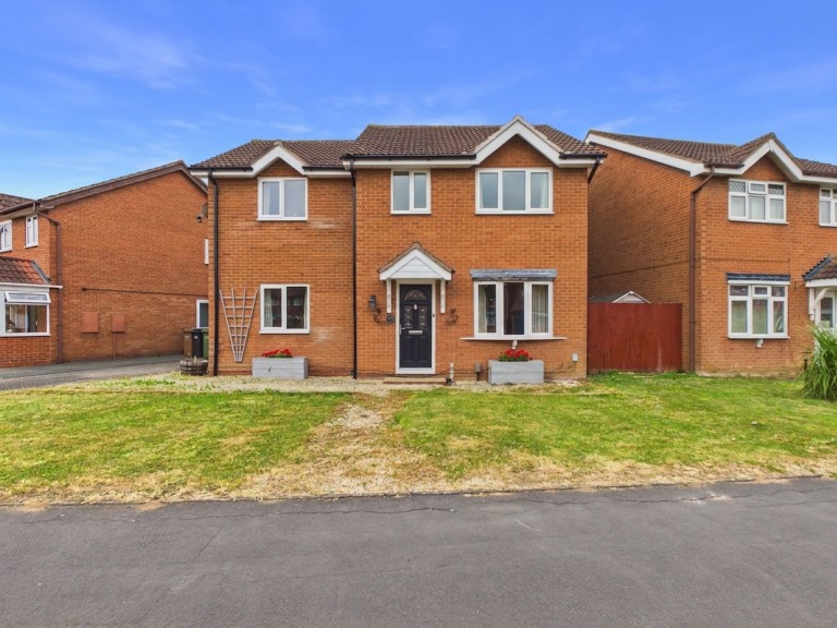 Falkland Road, Evesham, WR11