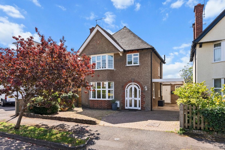 Collinsfield, Evesham, WR11