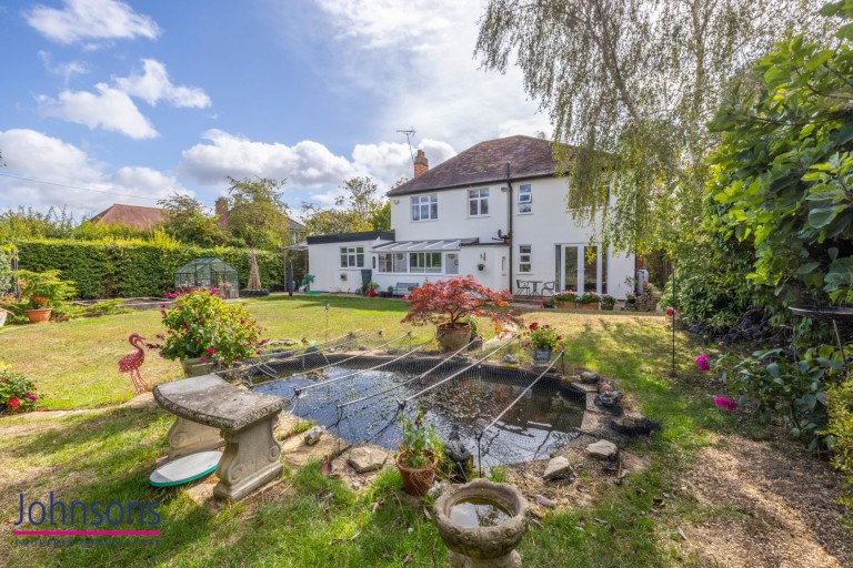 Cheltenham Road, Sedgeberrow, WR11