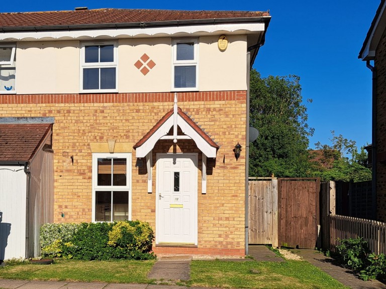 Larkspur Drive, Evesham, WR11