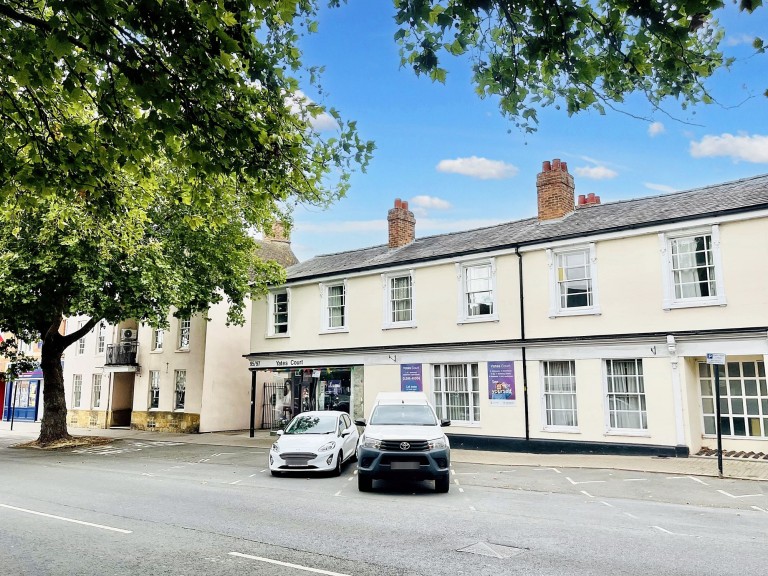 Yates Court, High Street, WR11