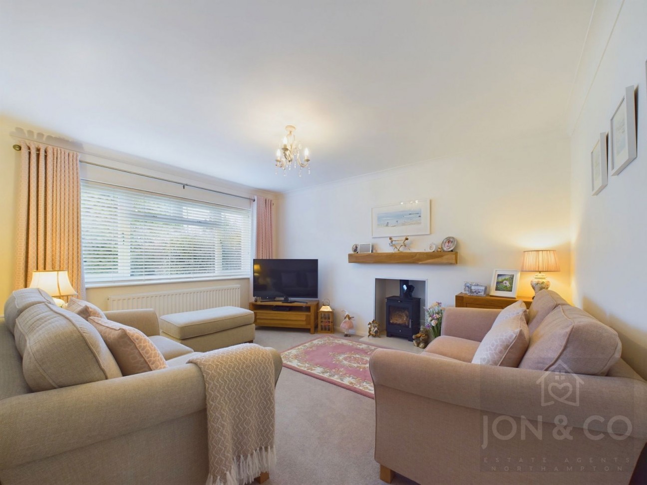 Overstone Road, Moulton, NN3