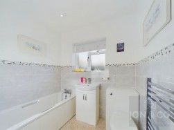 Overstone Road, Moulton, NN3