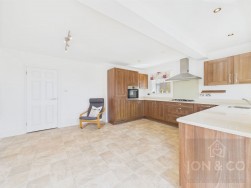 Kingsway | Kingsthorpe | NN2