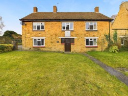 Sundial Cottage | West Street | Moulton | NN3