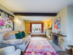 Sundial Cottage | West Street | Moulton | NN3