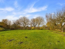 Sundial Cottage | West Street | Moulton | NN3