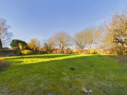 Sundial Cottage | West Street | Moulton | NN3