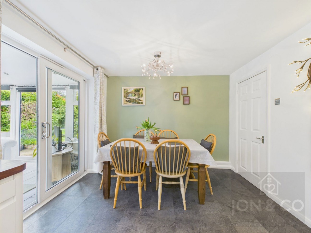 Crowberry Avenue | Moulton | NN3
