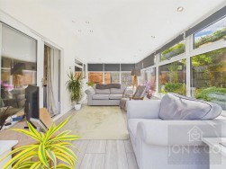 Crowberry Avenue | Moulton | NN3