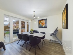 Stratford Drive | Overstone Gate | NN6