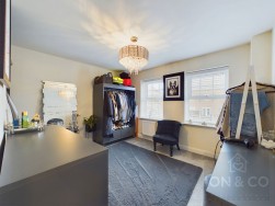 Stratford Drive | Overstone Gate | NN6
