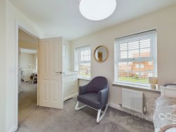 Stratford Drive | Overstone Gate | NN6