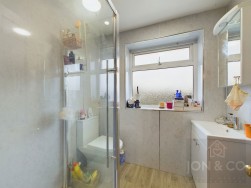 White Way | Earls Barton | NN6