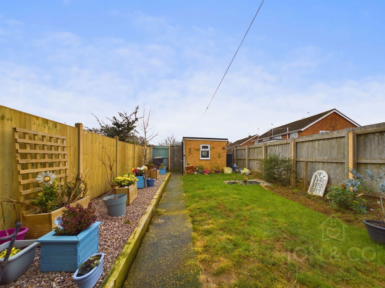 White Way | Earls Barton | NN6