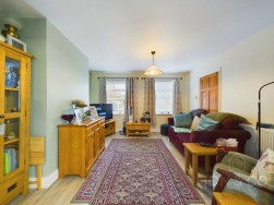 White Way | Earls Barton | NN6
