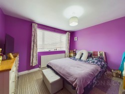White Way | Earls Barton | NN6