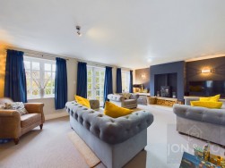 Church Mews, Moulton, NN3