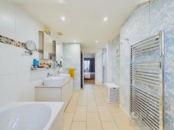 Church Mews, Moulton, NN3