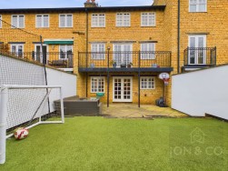 Church Mews, Moulton, NN3