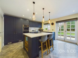 Church Mews, Moulton, NN3