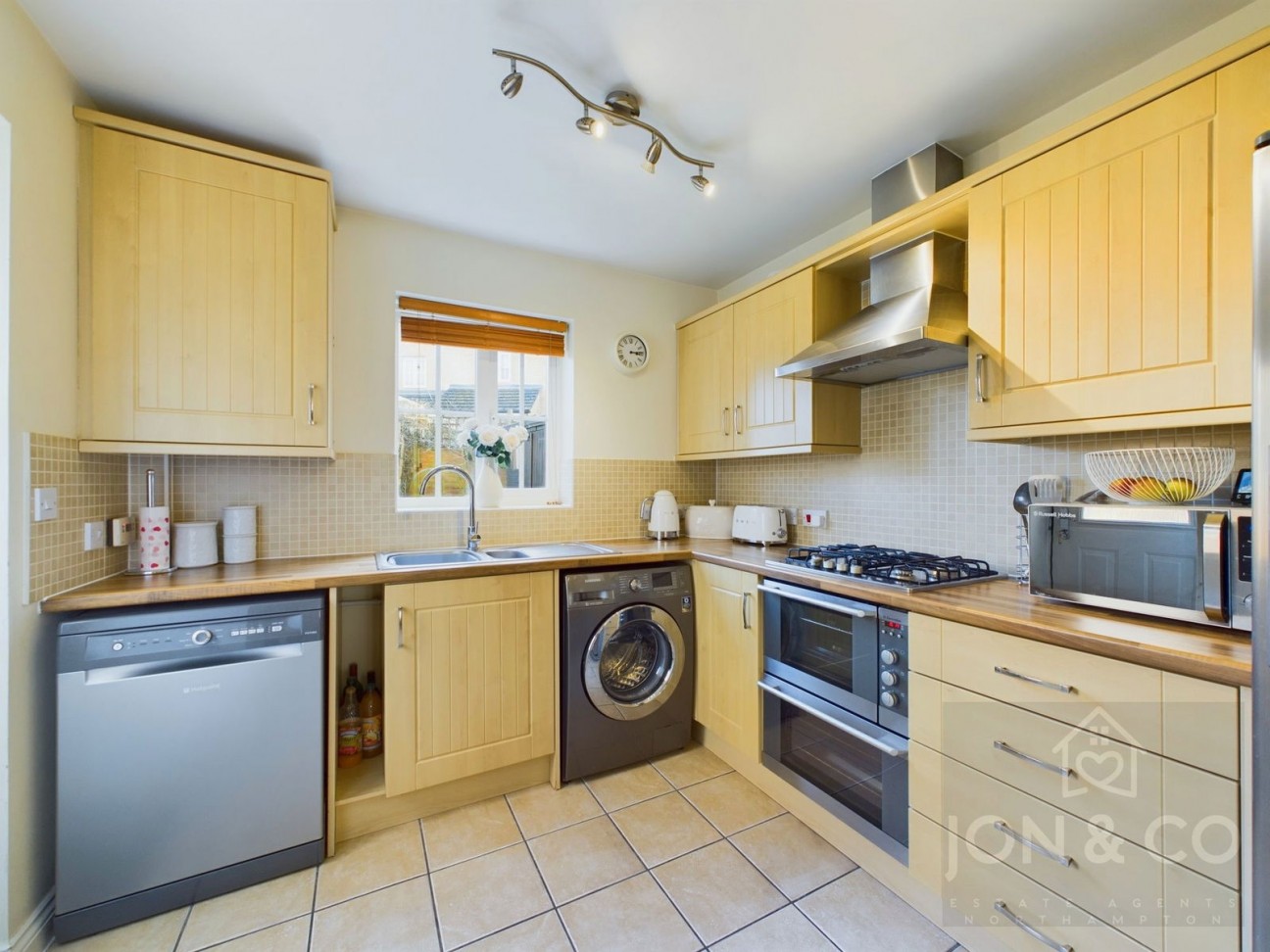 Brad Street | Northampton | NN3