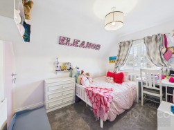 Redland Drive | Kingsthorpe | NN2