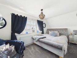 Redland Drive | Kingsthorpe | NN2