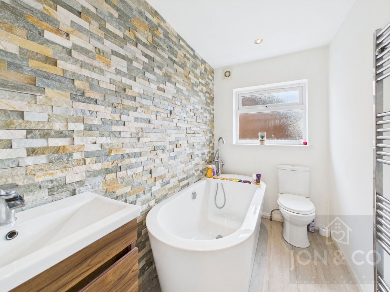Castle Avenue | Duston | NN5