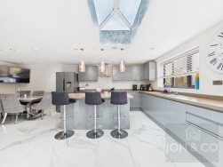 Castle Avenue | Duston | NN5