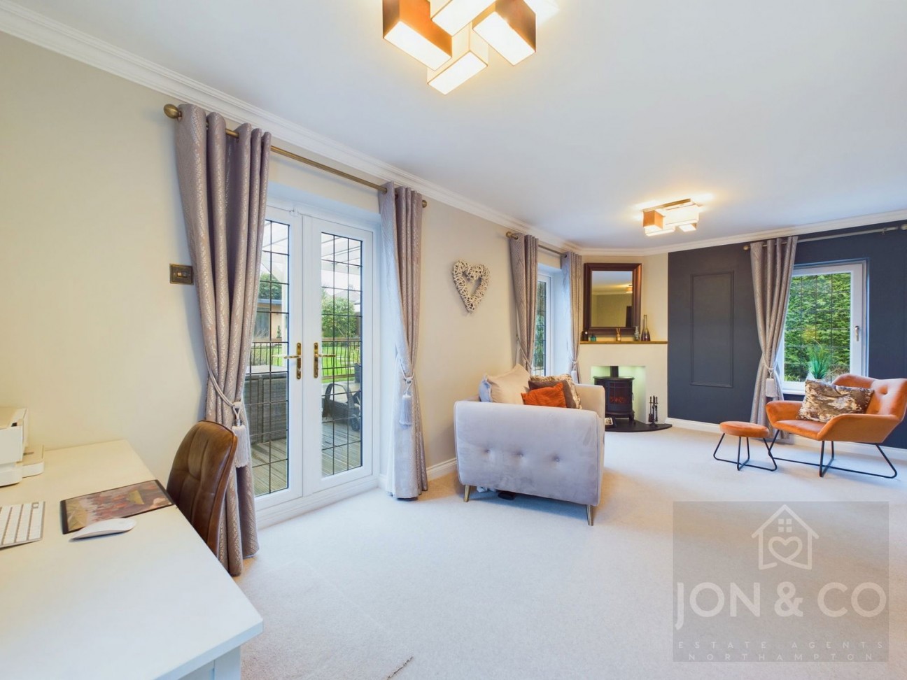 Harborough Road North | Whitehills | NN2