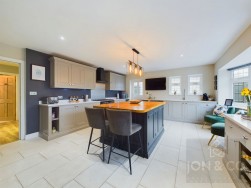 Harborough Road North | Whitehills | NN2