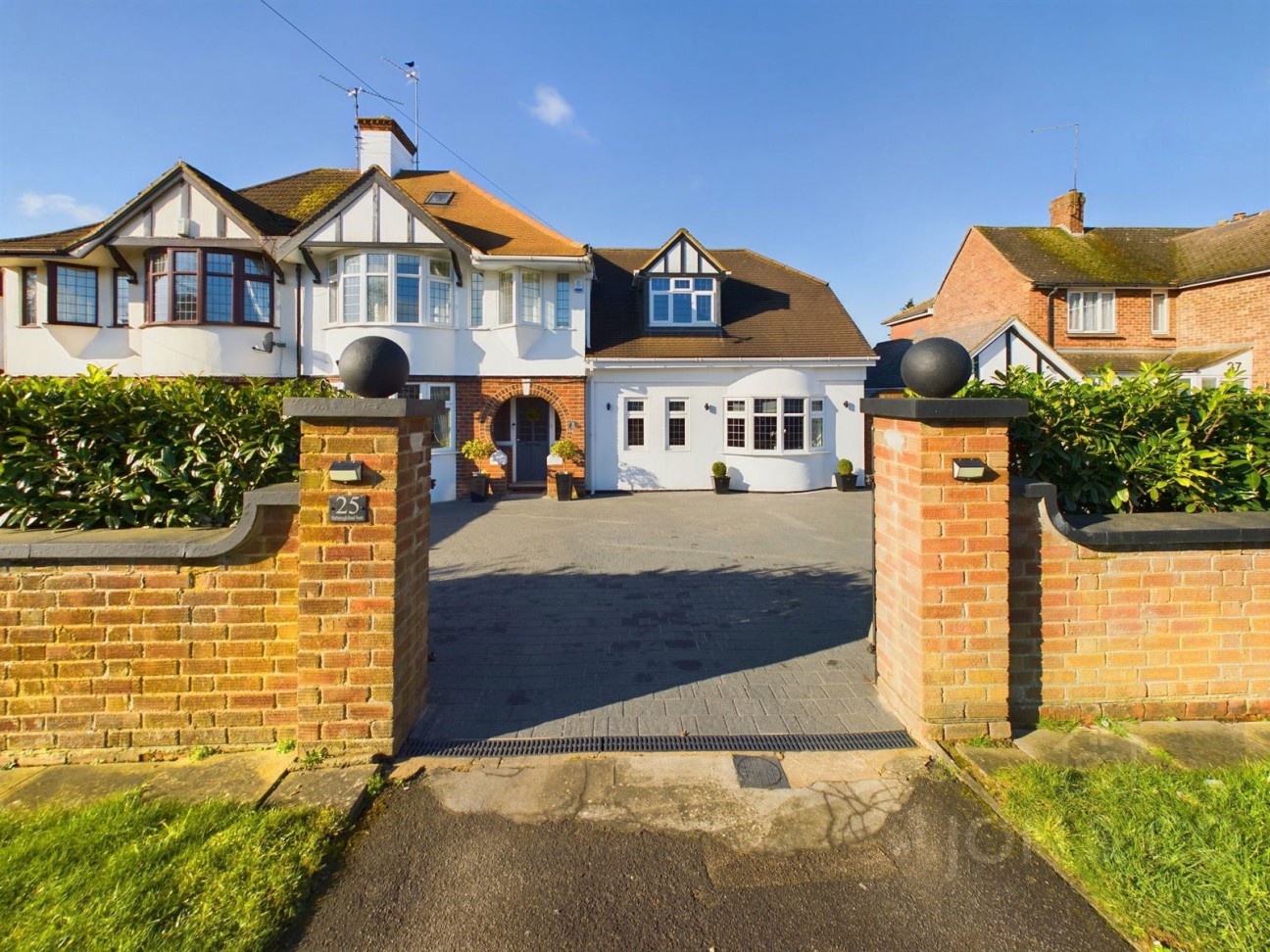 Harborough Road North | Whitehills | NN2
