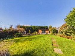 Harborough Road North | Whitehills | NN2