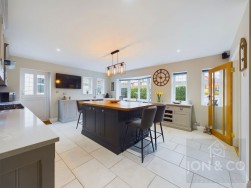 Harborough Road North | Whitehills | NN2