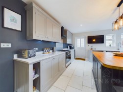 Harborough Road North | Whitehills | NN2