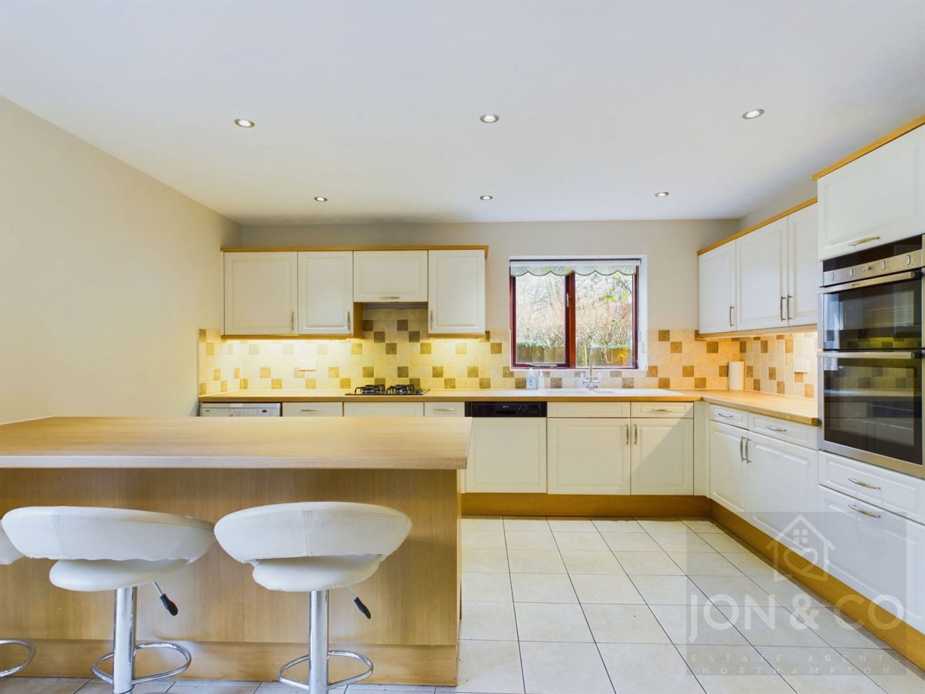 Kites Close | East Hunsbury | NN4