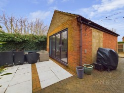 Ashley Lane | Moulton | NN3