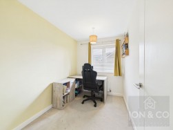 Kirk Close | Moulton | NN3