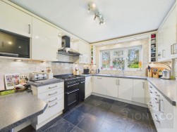 Jeyes Close | Moulton | NN3