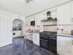 Jeyes Close | Moulton | NN3