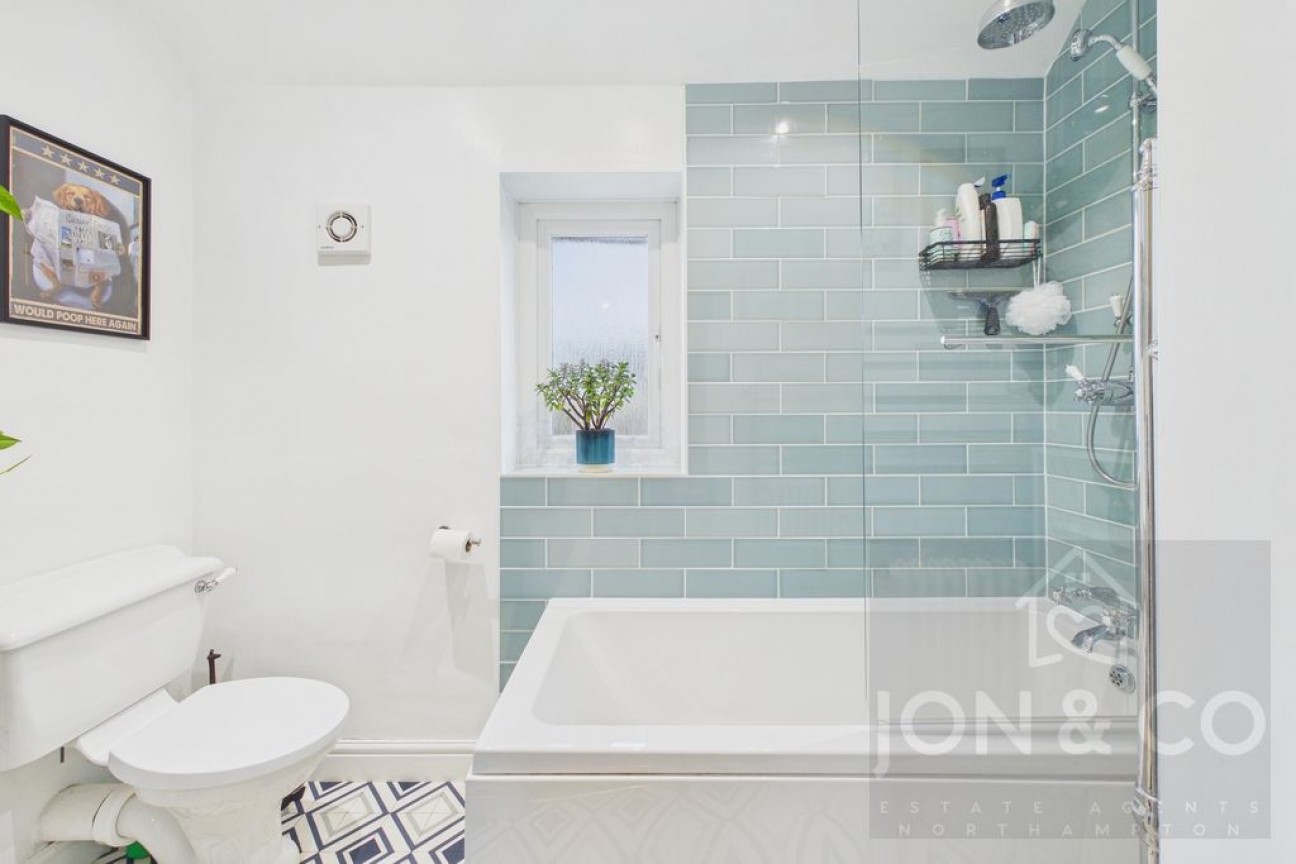 Moulton Road | Holcot | NN6